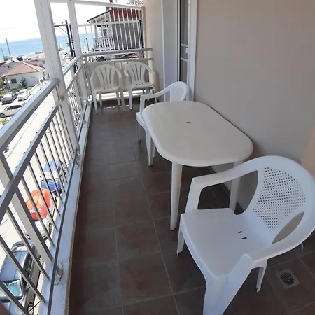Metaxa Apartment